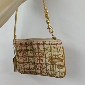 COACH CROSSBODY PURSE COACH PURSE COACH WALLET COACH PURSE COACH SIGNATURE PURSE